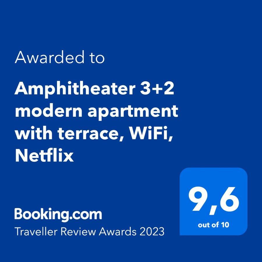 Amphitheater 3+2 Modern Apartment With Terrace, Wifi, Netflix プーラ エクステリア 写真